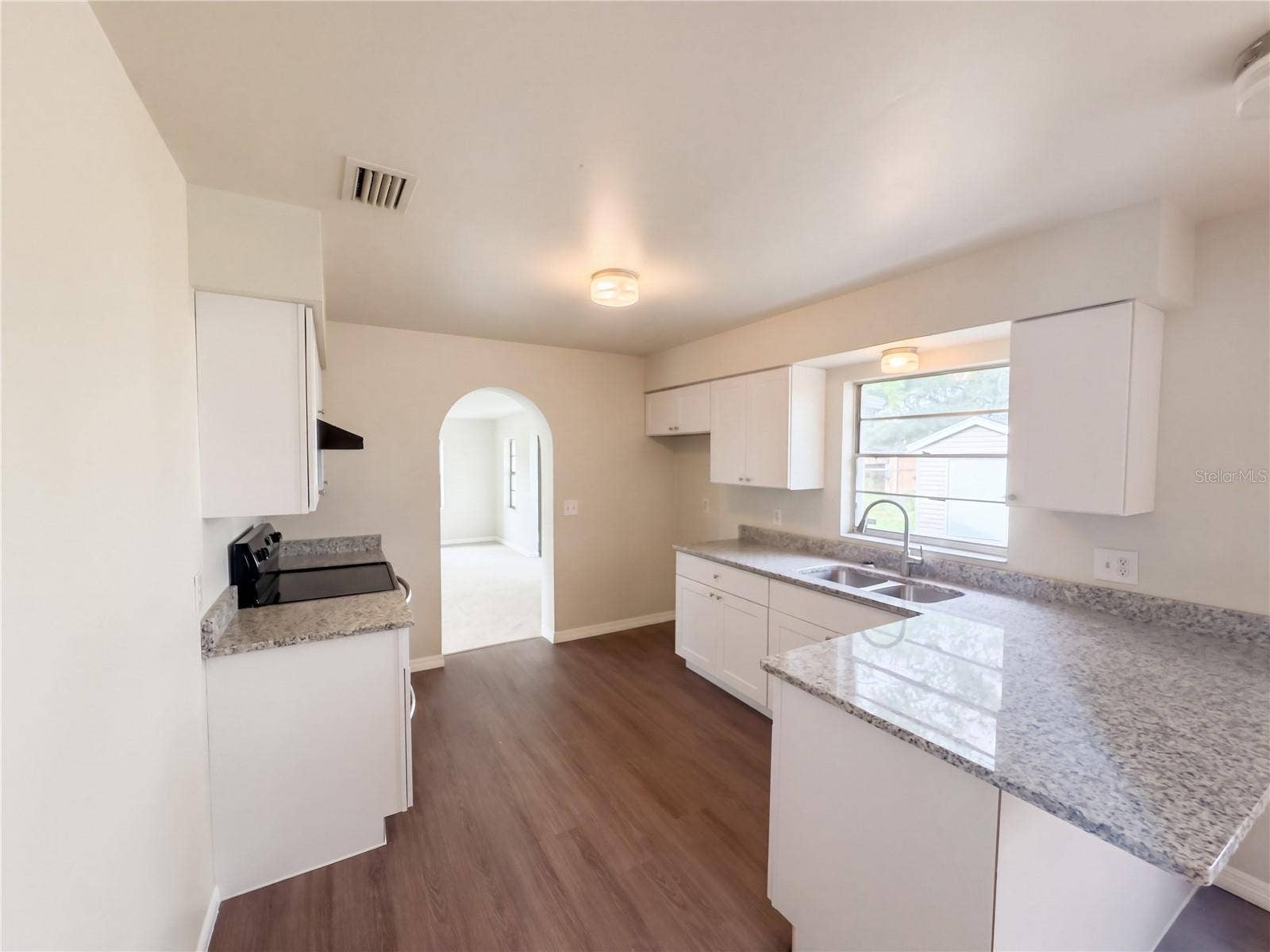 2303 S SWAN COURT NE, Winter Haven, FL 33881 2303 S SWAN COURT NE, Winter Haven, FL 33881