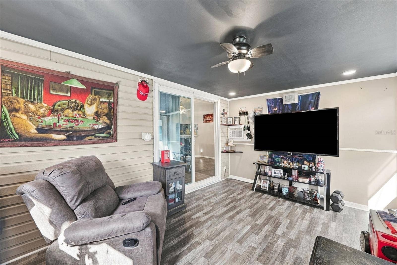 527 JACKSON PARK AVENUE, Davenport, FL 33897 527 JACKSON PARK AVENUE, Davenport, FL 33897