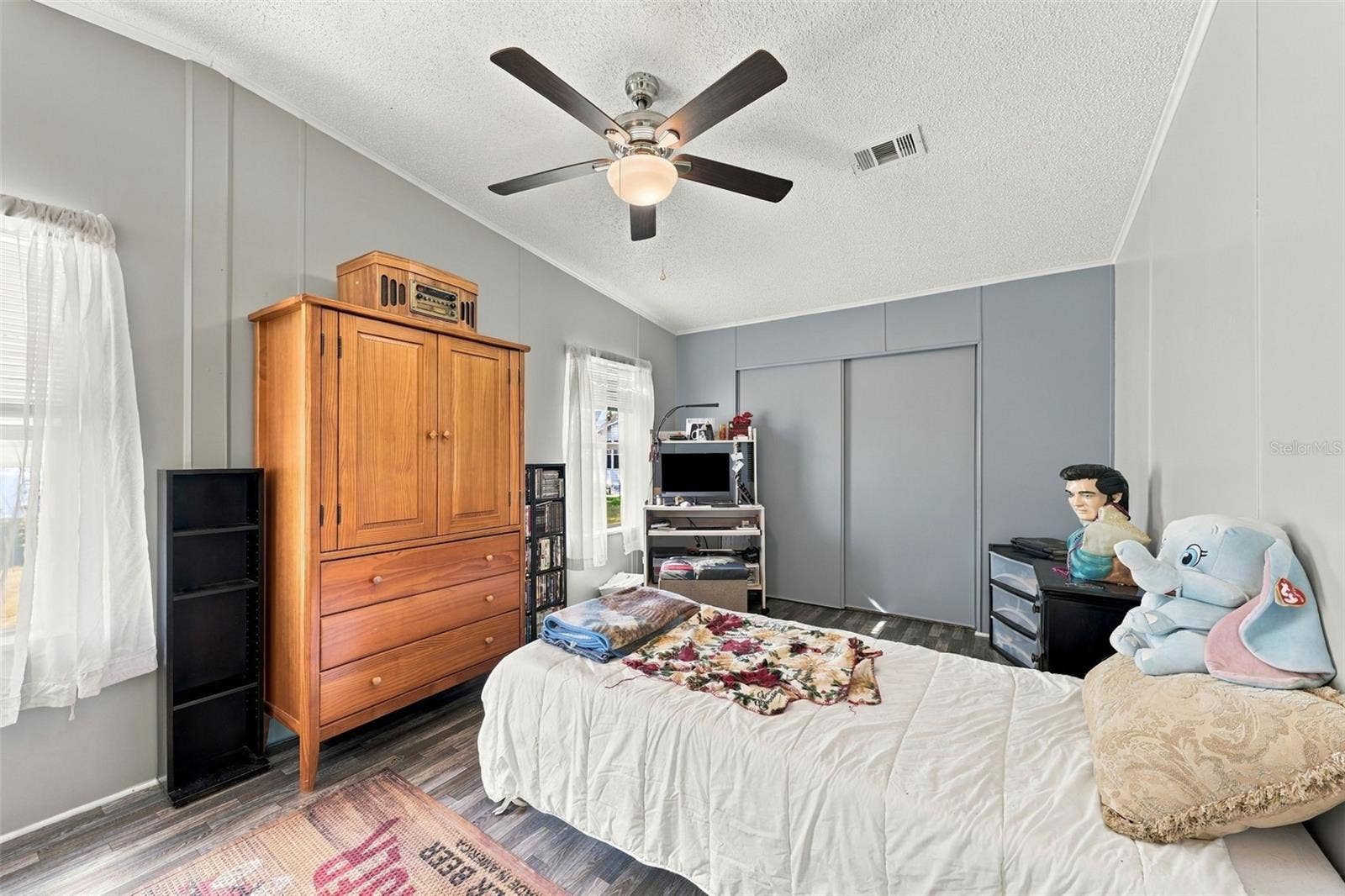 527 JACKSON PARK AVENUE, Davenport, FL 33897 527 JACKSON PARK AVENUE, Davenport, FL 33897