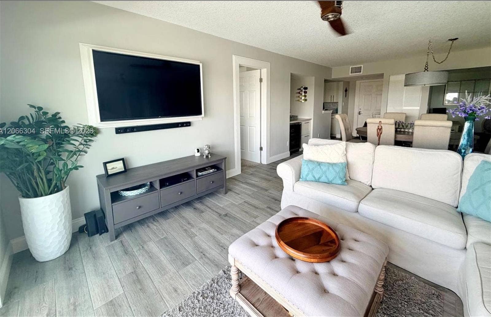 100 SILVER BEACH AVENUE, #720, Daytona Beach, FL 32118 100 SILVER BEACH AVENUE, #720, Daytona Beach, FL 32118