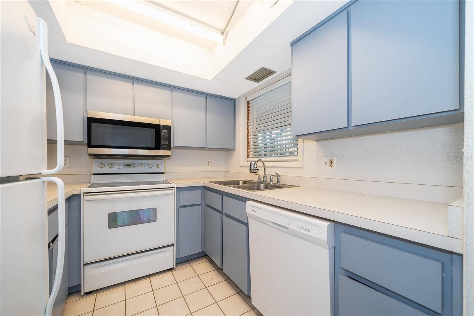 20104 SANDALWOOD DRIVE, #104, Wildwood, FL 34785 20104 SANDALWOOD DRIVE, #104, Wildwood, FL 34785