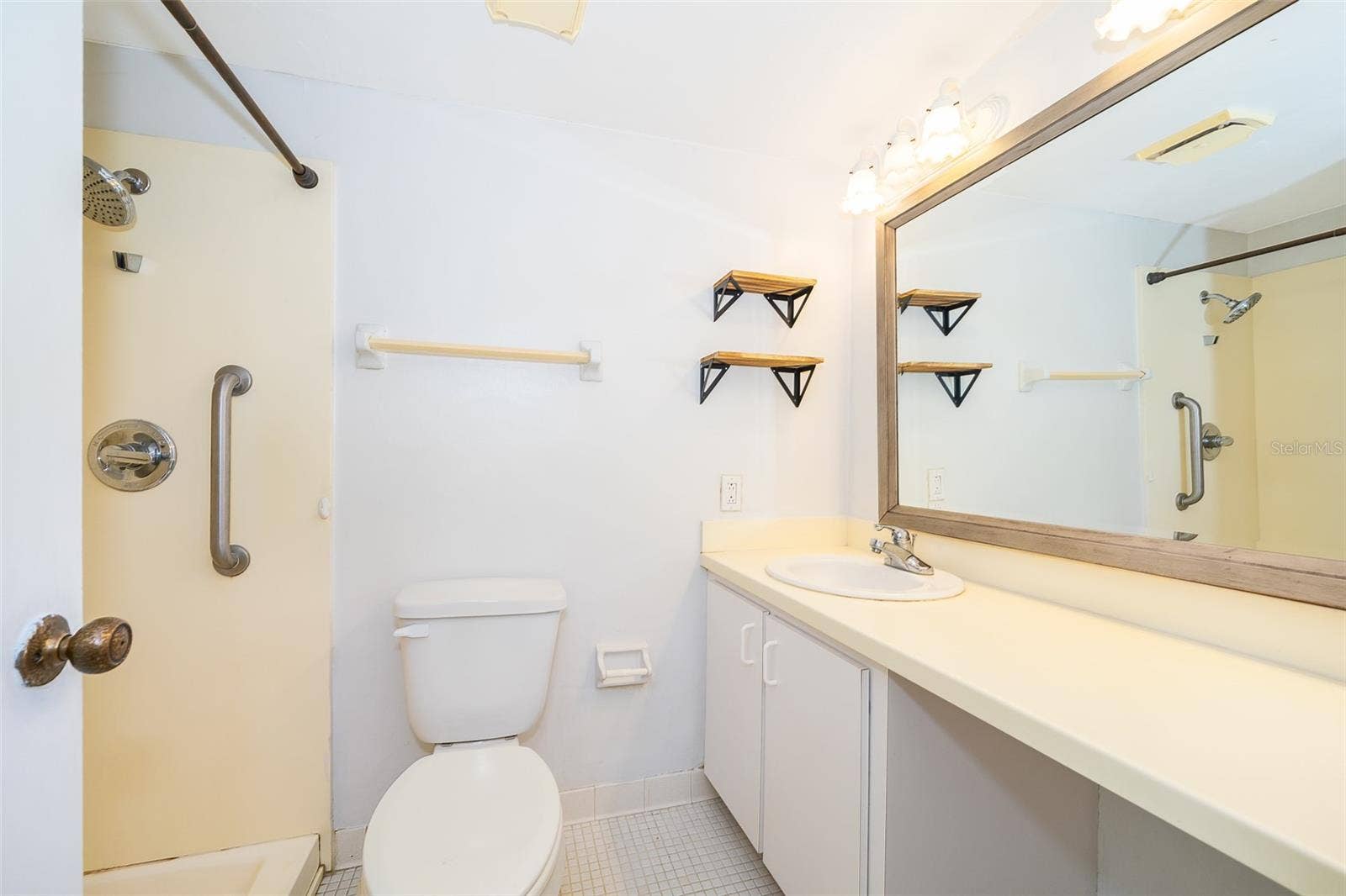 20104 SANDALWOOD DRIVE, #104, Wildwood, FL 34785 20104 SANDALWOOD DRIVE, #104, Wildwood, FL 34785