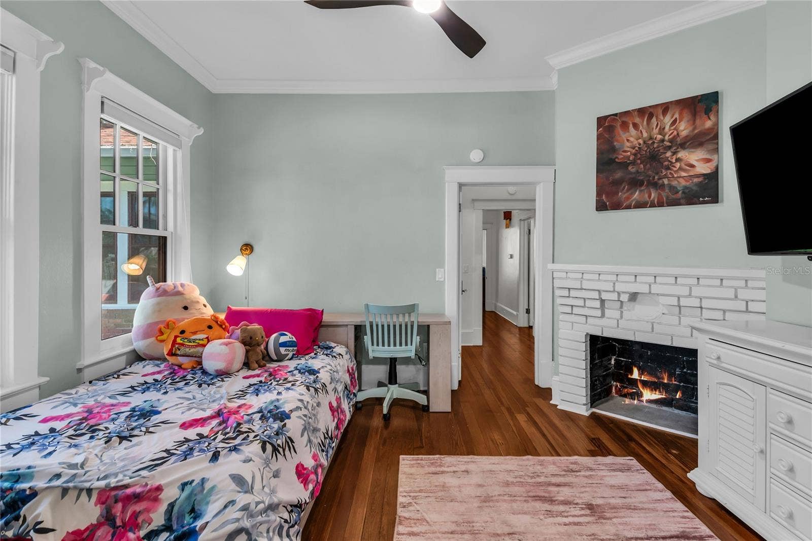 234 N LAKEVIEW AVENUE, Winter Garden, FL 34787 Bedroom 3 with original decorative fireplace