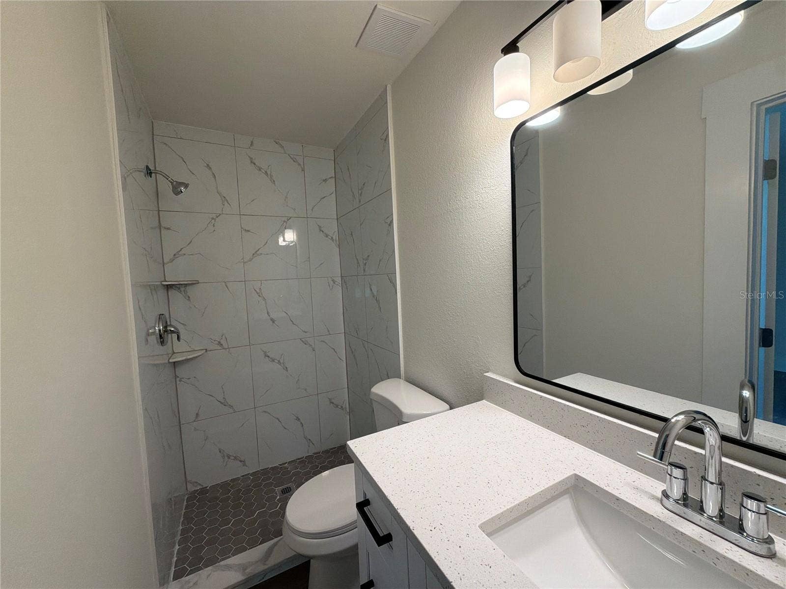 4355 NW 26TH AVENUE, Ocala, FL 34475 4355 NW 26TH AVENUE, Ocala, FL 34475