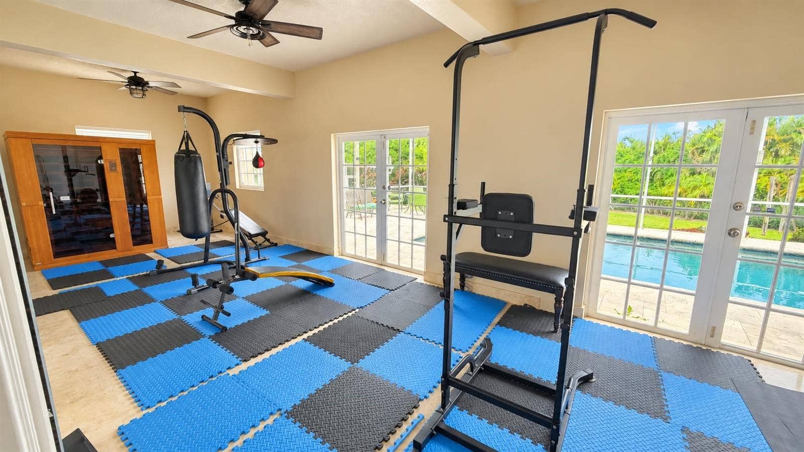 14360 MCGREGOR BOULEVARD, Fort Myers, FL 33919 14360 MCGREGOR BOULEVARD, Fort Myers, FL 33919