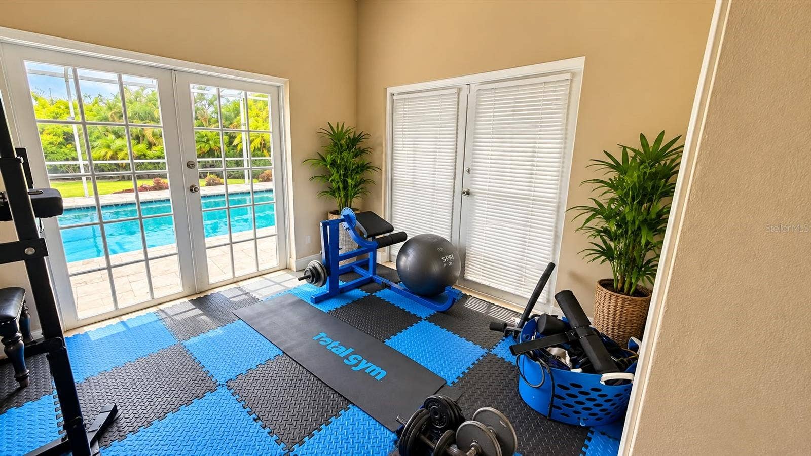 14360 MCGREGOR BOULEVARD, Fort Myers, FL 33919 14360 MCGREGOR BOULEVARD, Fort Myers, FL 33919