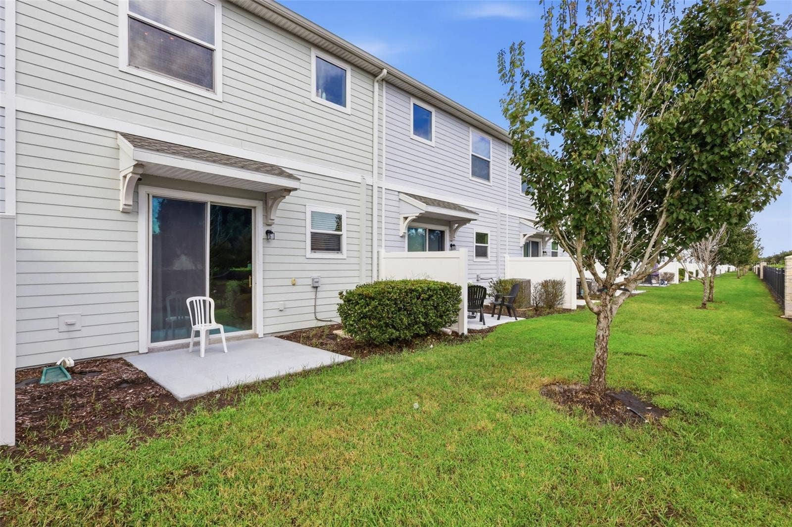 4686 TRIBUTE TRAIL, Kissimmee, FL 34746 4686 TRIBUTE TRAIL, Kissimmee, FL 34746