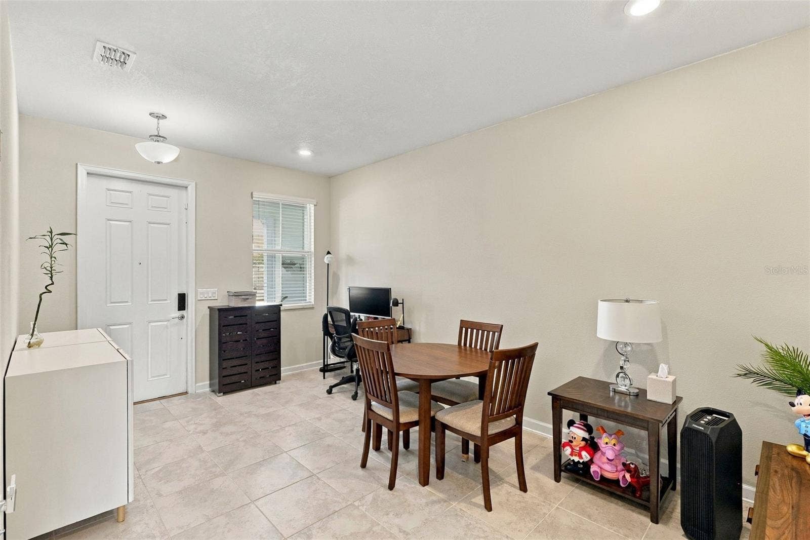 4686 TRIBUTE TRAIL, Kissimmee, FL 34746 4686 TRIBUTE TRAIL, Kissimmee, FL 34746
