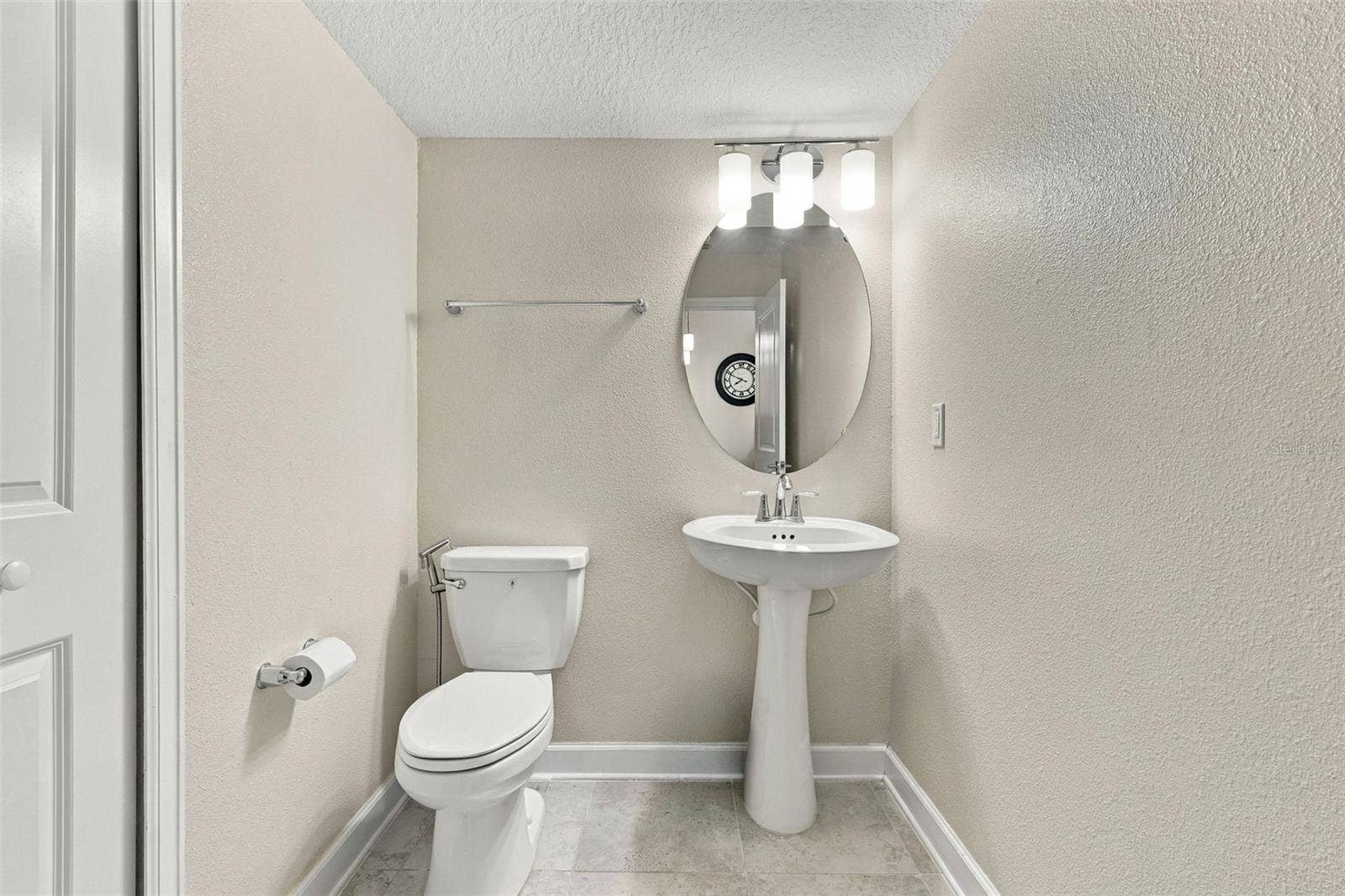 4686 TRIBUTE TRAIL, Kissimmee, FL 34746 4686 TRIBUTE TRAIL, Kissimmee, FL 34746
