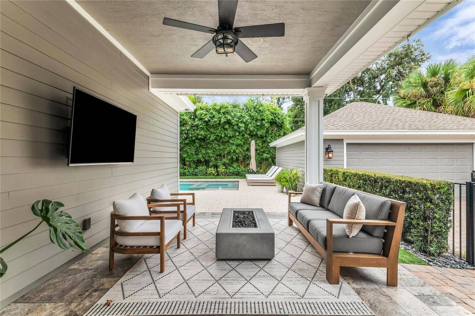 1206 STETSON STREET, Orlando, FL 32804 1206 STETSON STREET, Orlando, FL 32804