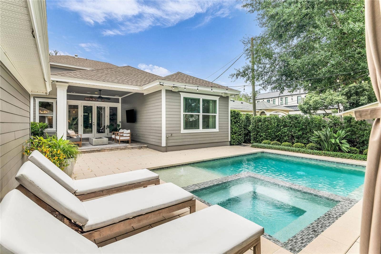 1206 STETSON STREET, Orlando, FL 32804 1206 STETSON STREET, Orlando, FL 32804