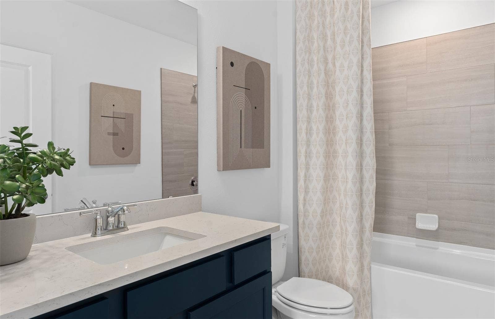 5088 SHRUB LEAF ALLEY, St Cloud, FL 34771 Model Home Design Only. Pictures and furnishings are for illustrative purposes only. Elevations, colors and options may vary. Furniture is for model home staging only.?