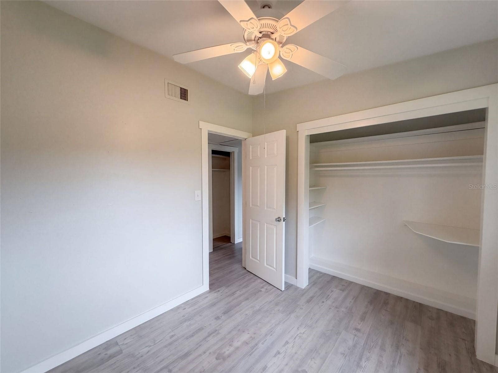 1371 JEFFORDS STREET, Clearwater, FL 33756