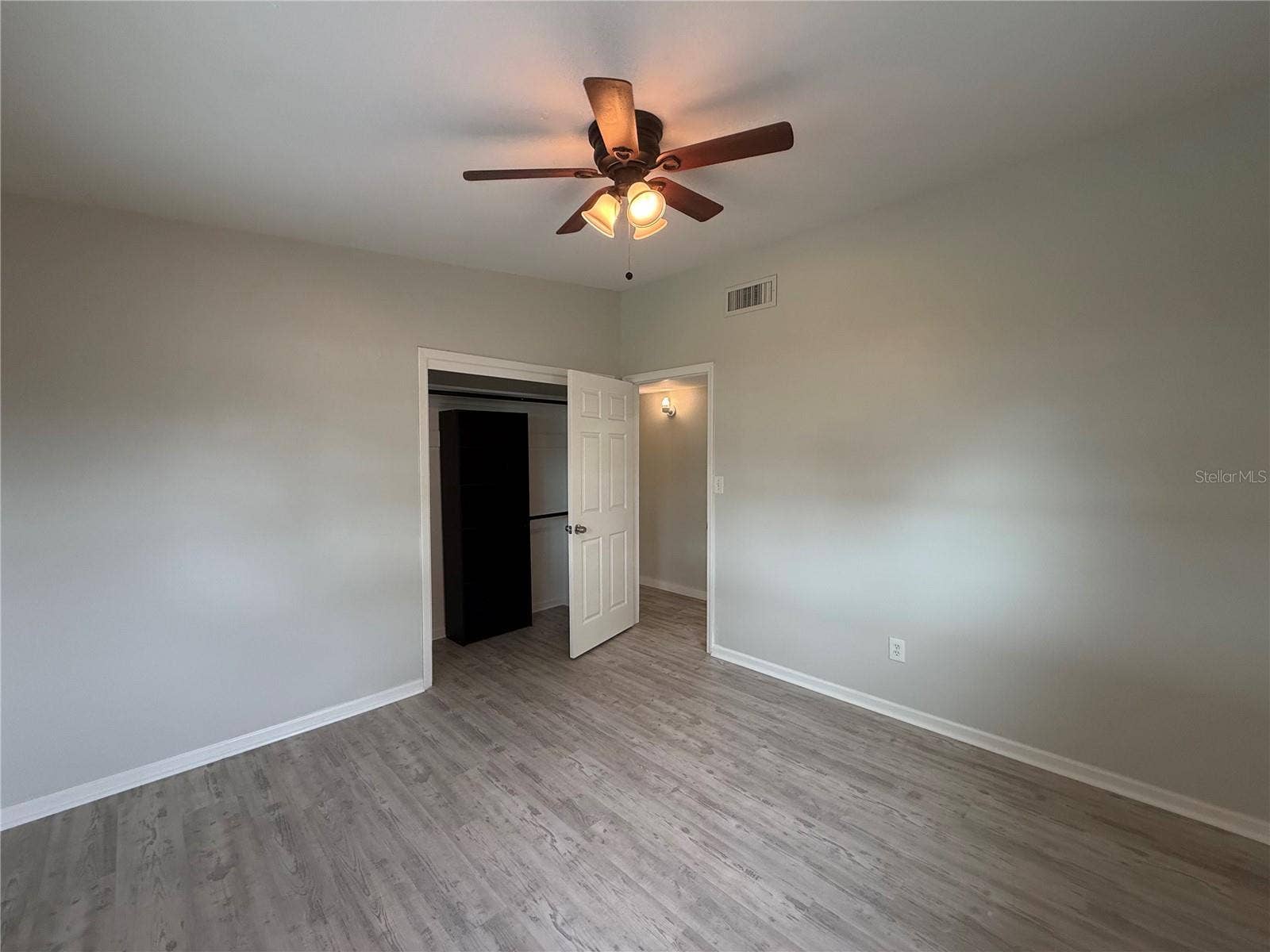 1371 JEFFORDS STREET, Clearwater, FL 33756