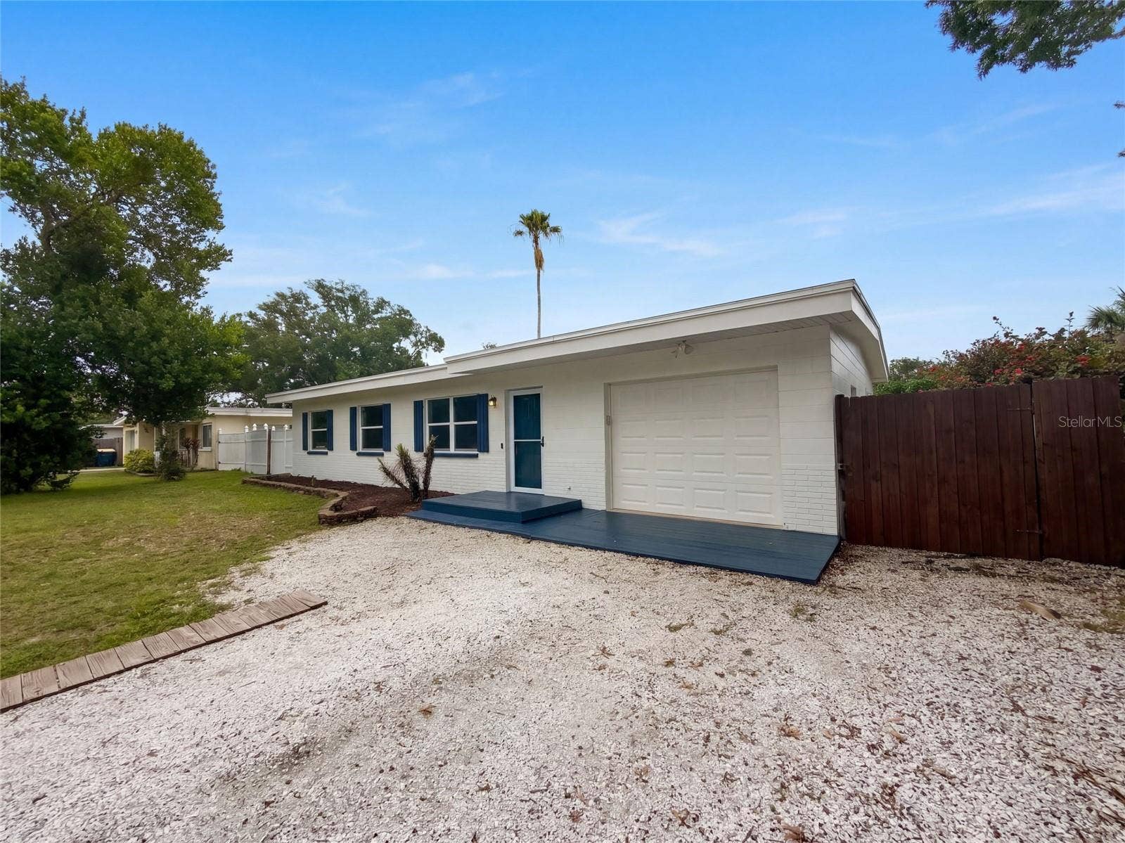1371 JEFFORDS STREET, Clearwater, FL 33756
