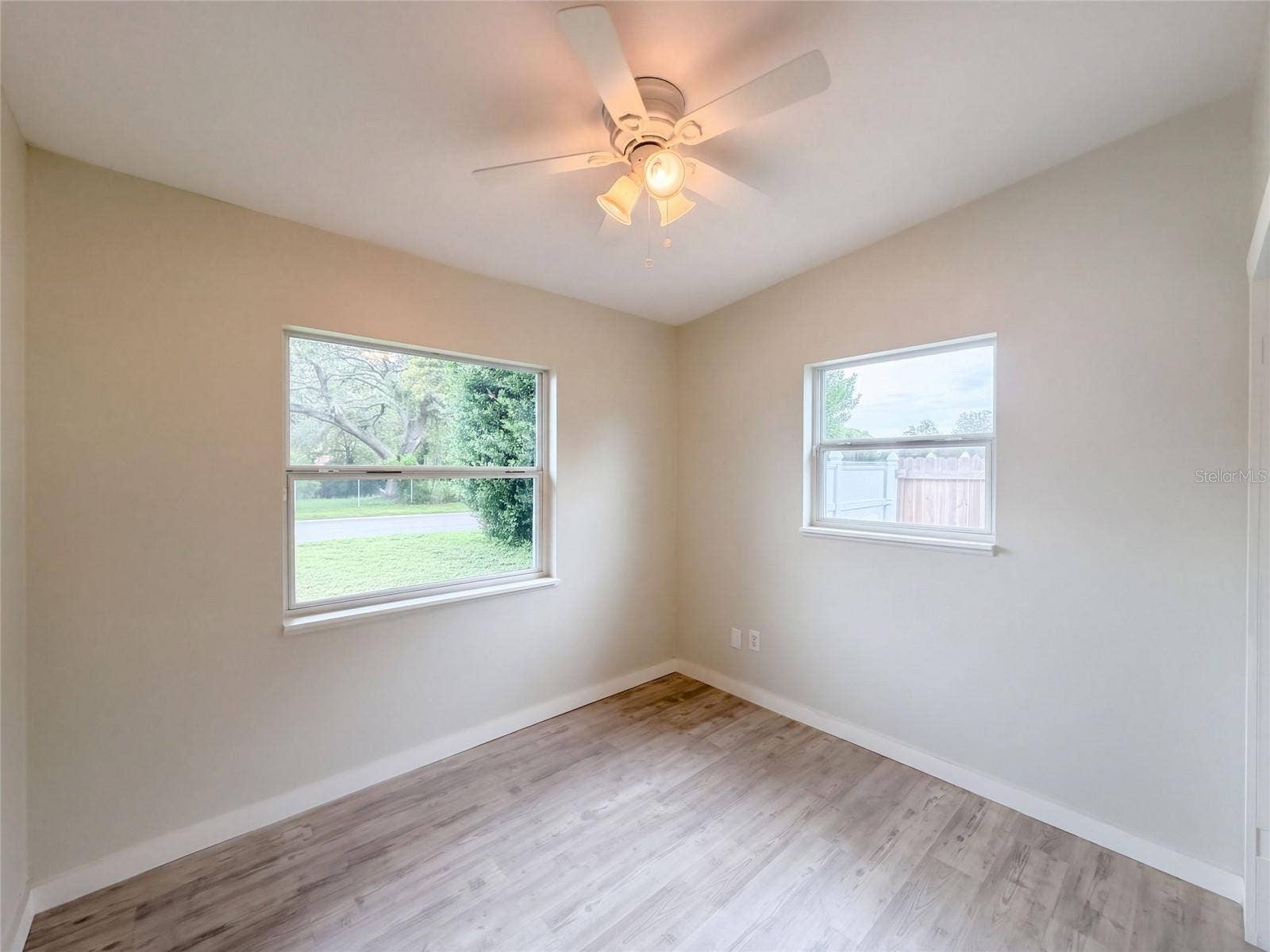 1371 JEFFORDS STREET, Clearwater, FL 33756