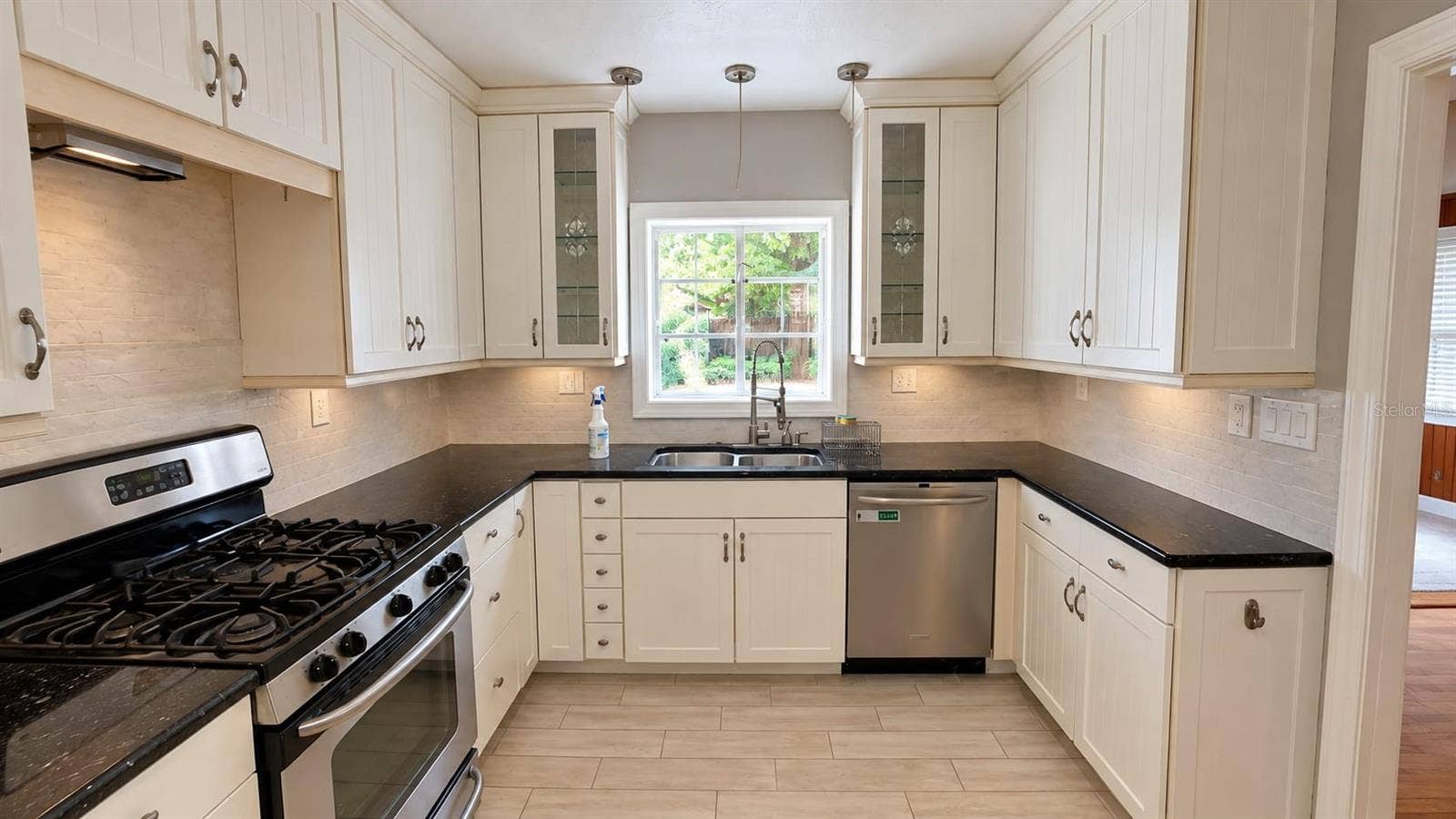 2217 PRINCETON COURT, Orlando, FL 32804 2217 PRINCETON COURT, Orlando, FL 32804