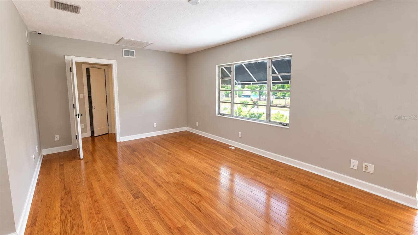 2217 PRINCETON COURT, Orlando, FL 32804 2217 PRINCETON COURT, Orlando, FL 32804