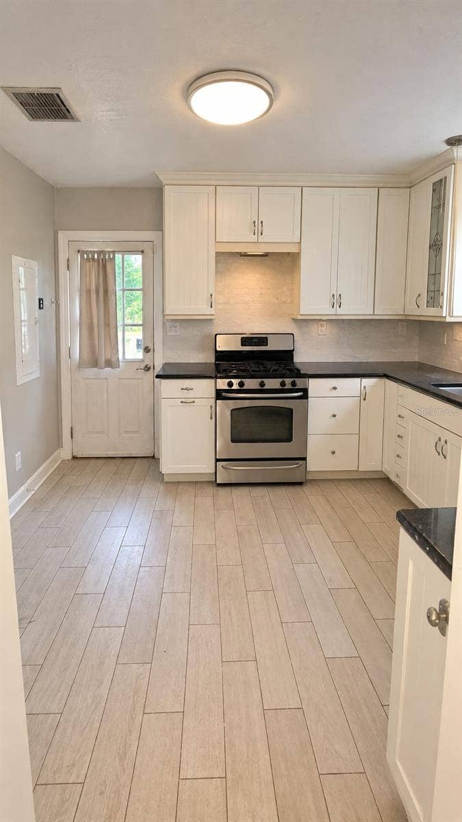 2217 PRINCETON COURT, Orlando, FL 32804 2217 PRINCETON COURT, Orlando, FL 32804