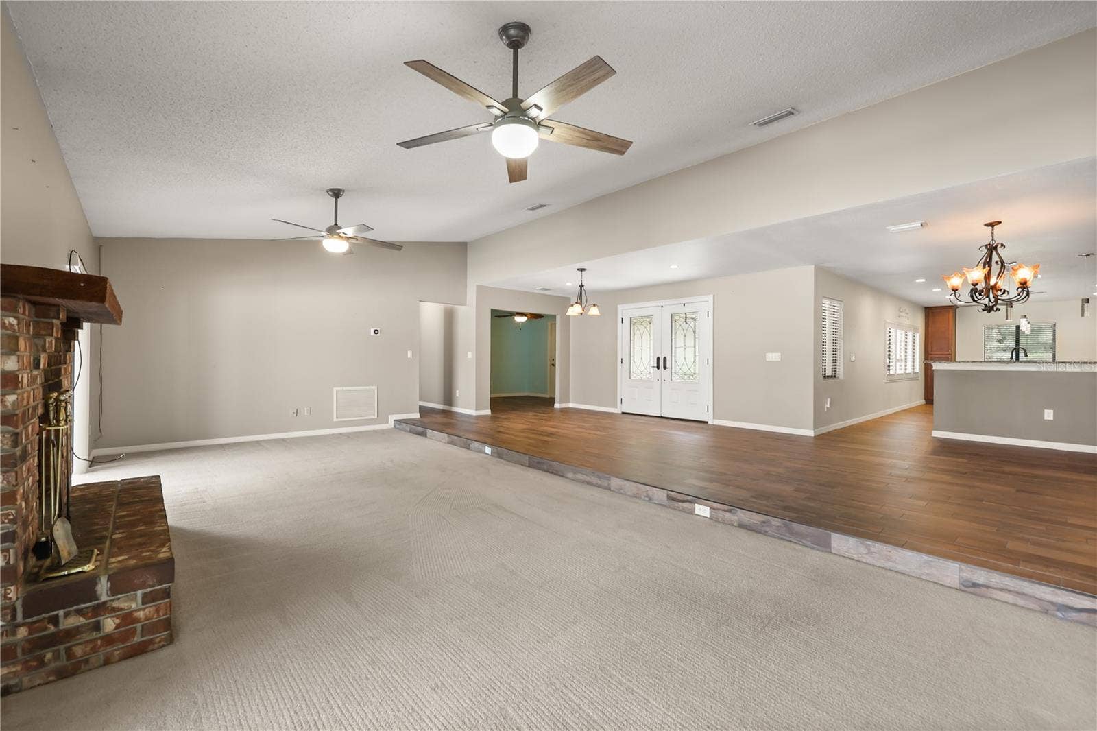 1008 FOREST CIRCLE, Winter Springs, FL 32708