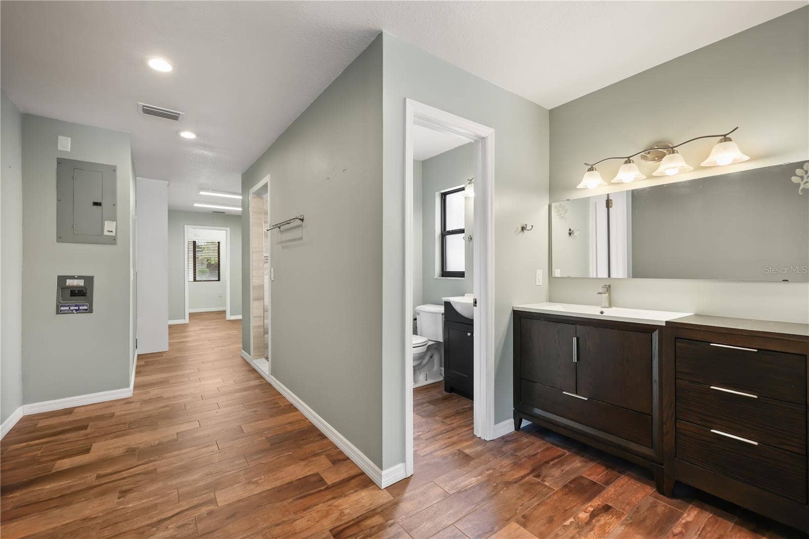 1008 FOREST CIRCLE, Winter Springs, FL 32708