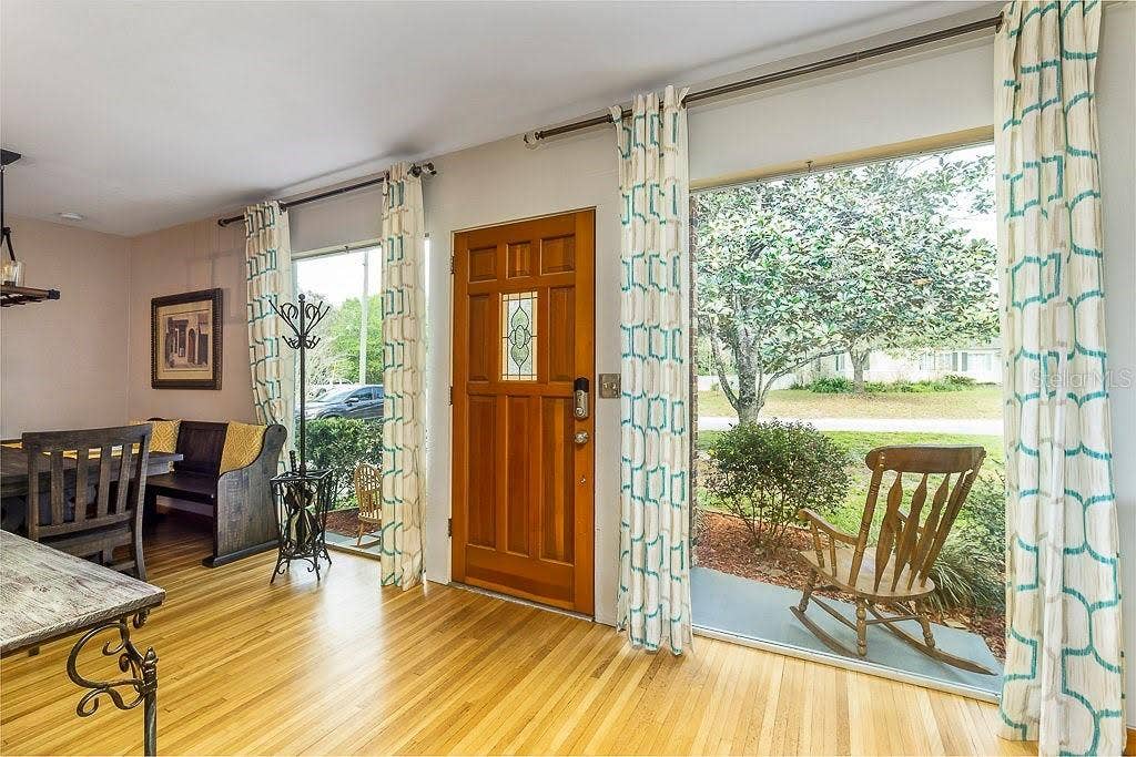11 S UNIVERSITY CIRCLE, Deland, FL 32724