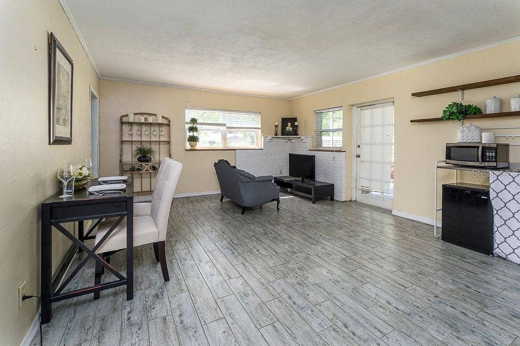 11 S UNIVERSITY CIRCLE, Deland, FL 32724