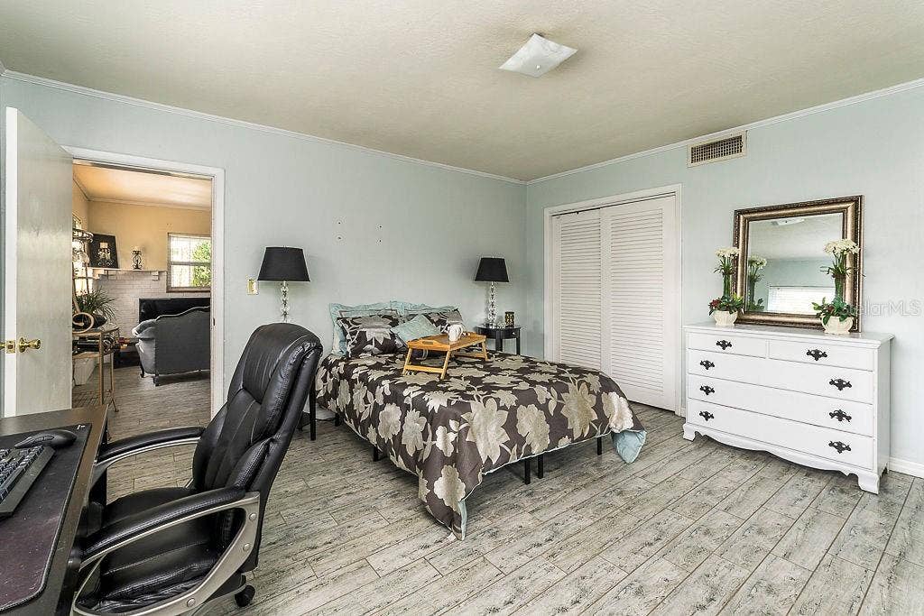11 S UNIVERSITY CIRCLE, Deland, FL 32724