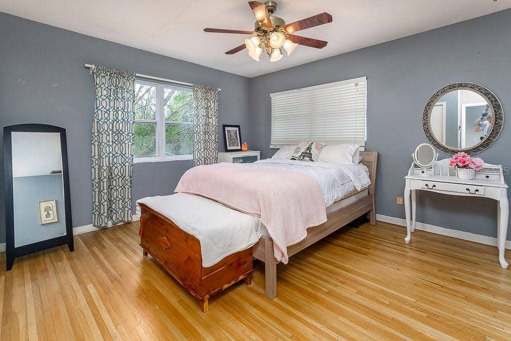 11 S UNIVERSITY CIRCLE, Deland, FL 32724
