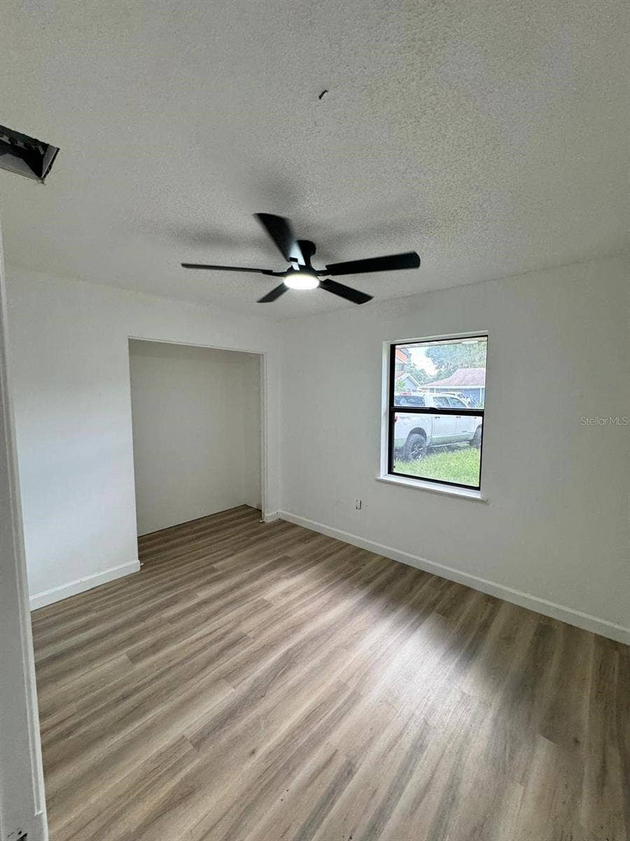 5115 GREENGLEN LANE, Lakeland, FL 33811 5115 GREENGLEN LANE, Lakeland, FL 33811