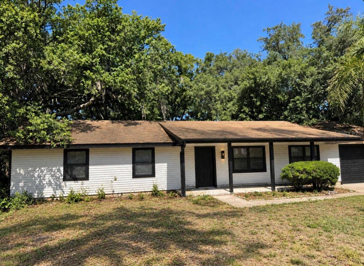 5115 GREENGLEN LANE, Lakeland, FL 33811 5115 GREENGLEN LANE, Lakeland, FL 33811