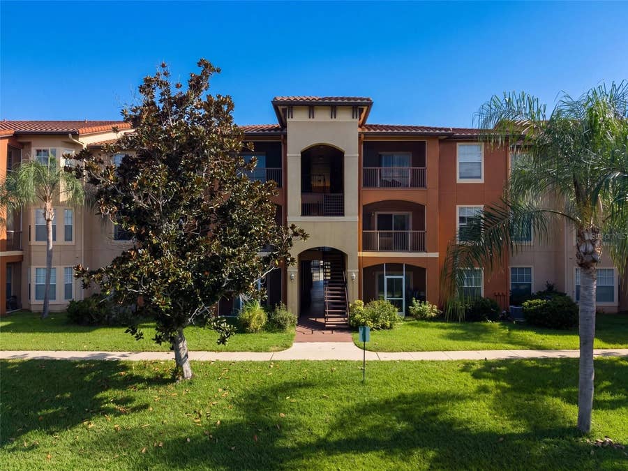 Property photo for 5530 METROWEST BOULEVARD, #203, Orlando, FL