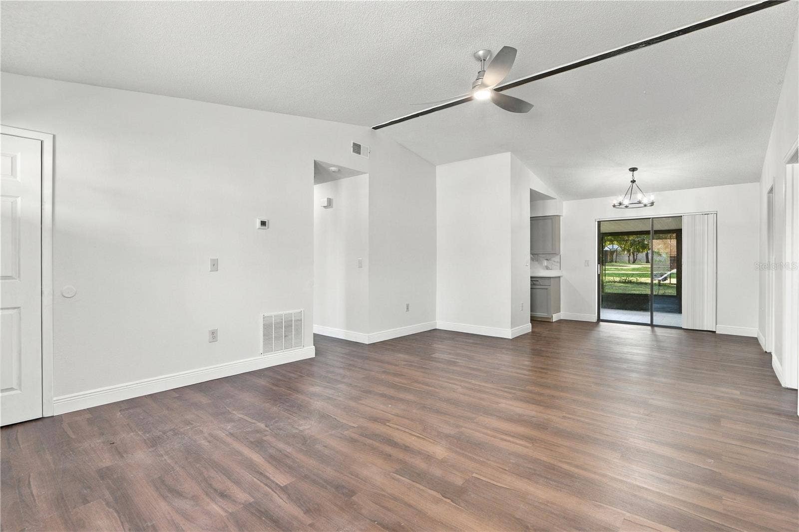 3610 FALLING LEAF LANE, Orlando, FL 32810