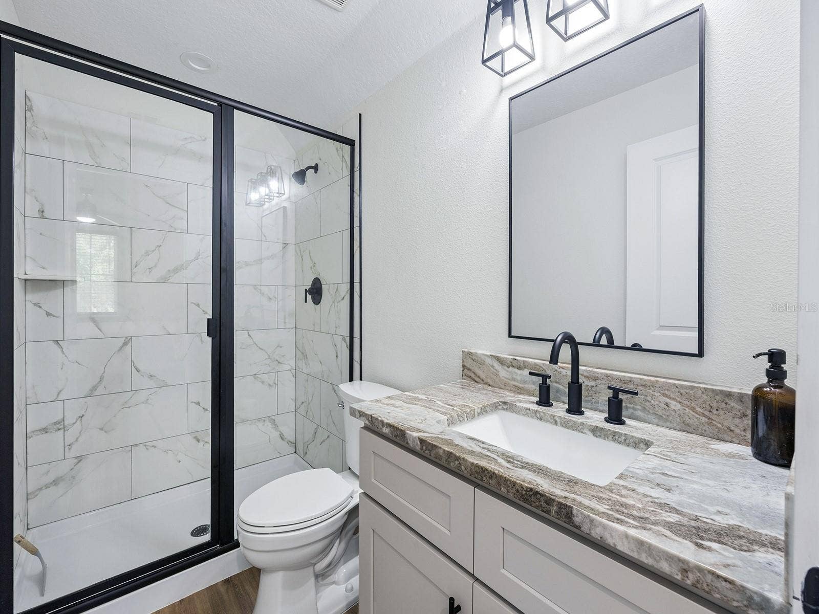 412 SNOW HILL RD, Geneva, FL 32732 Bathroom 3