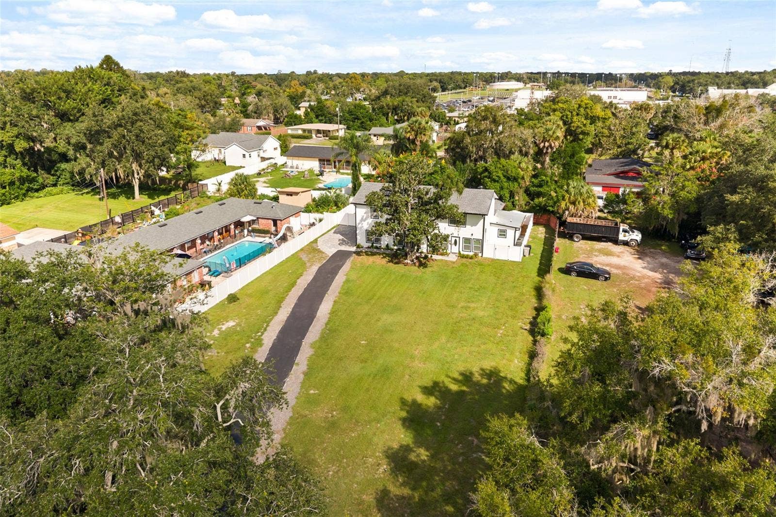 15 E LAUREL STREET, Apopka, FL 32703