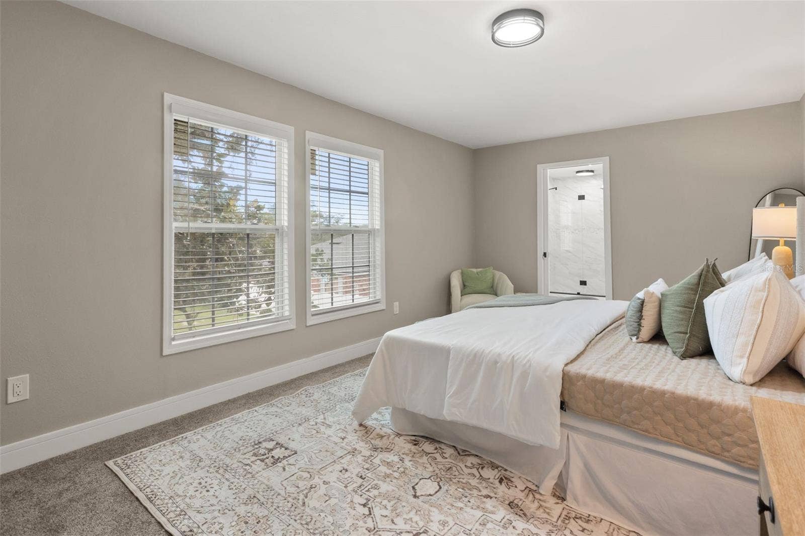 15 E LAUREL STREET, Apopka, FL 32703
