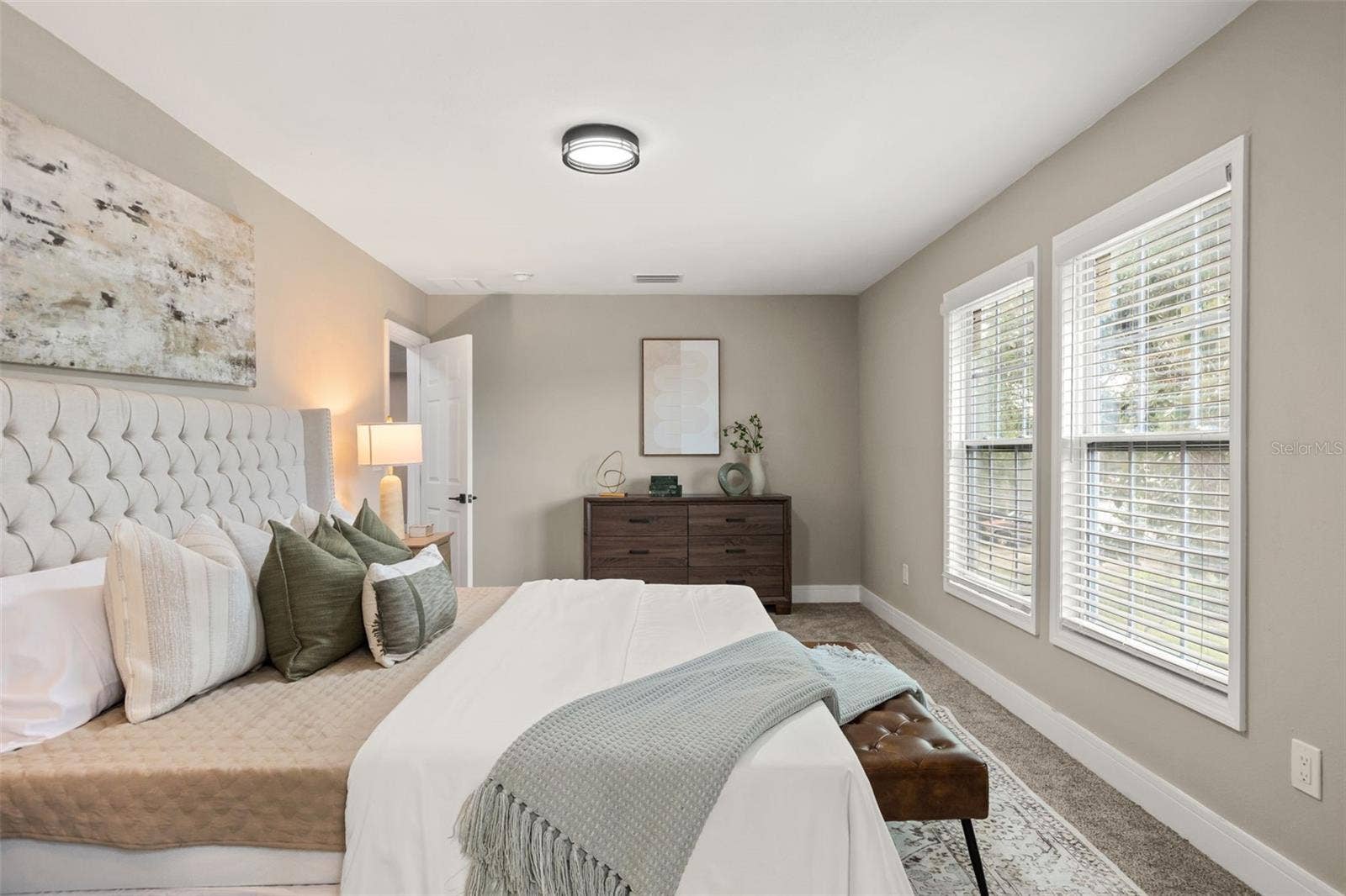 15 E LAUREL STREET, Apopka, FL 32703