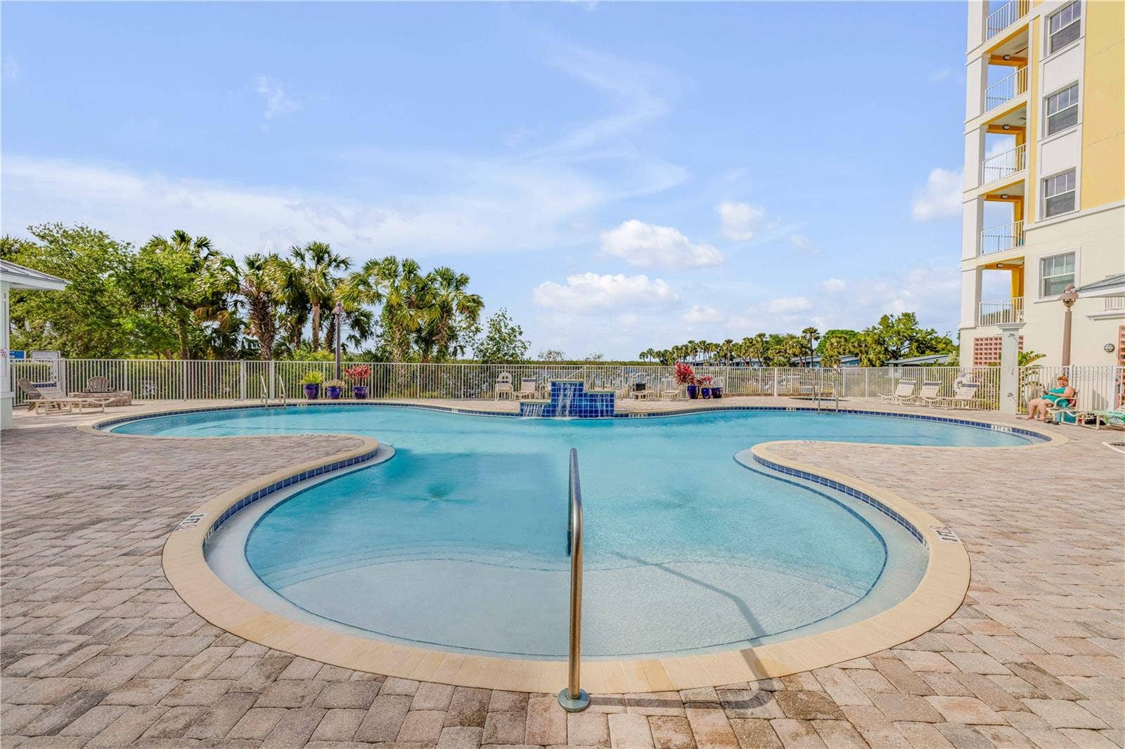 1 RIVERWALK DRIVE, #303, New Smyrna Beach, FL 32169 Pool