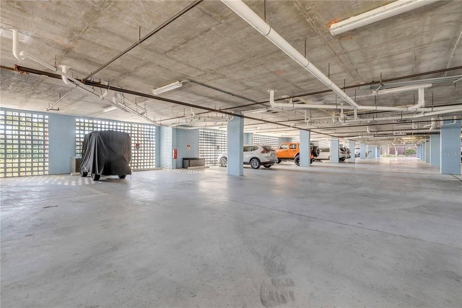 1 RIVERWALK DRIVE, #303, New Smyrna Beach, FL 32169 Parking garage