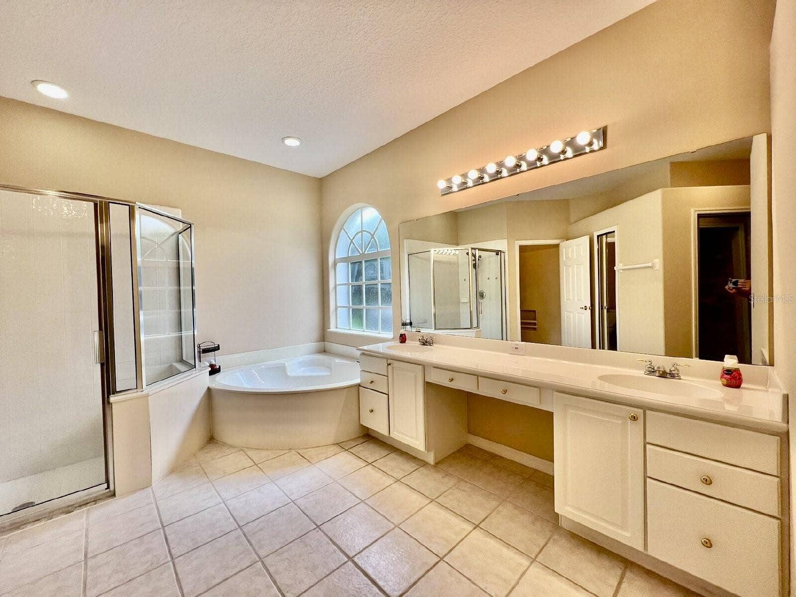 1565 THE OAKS BOULEVARD, Kissimmee, FL 34746