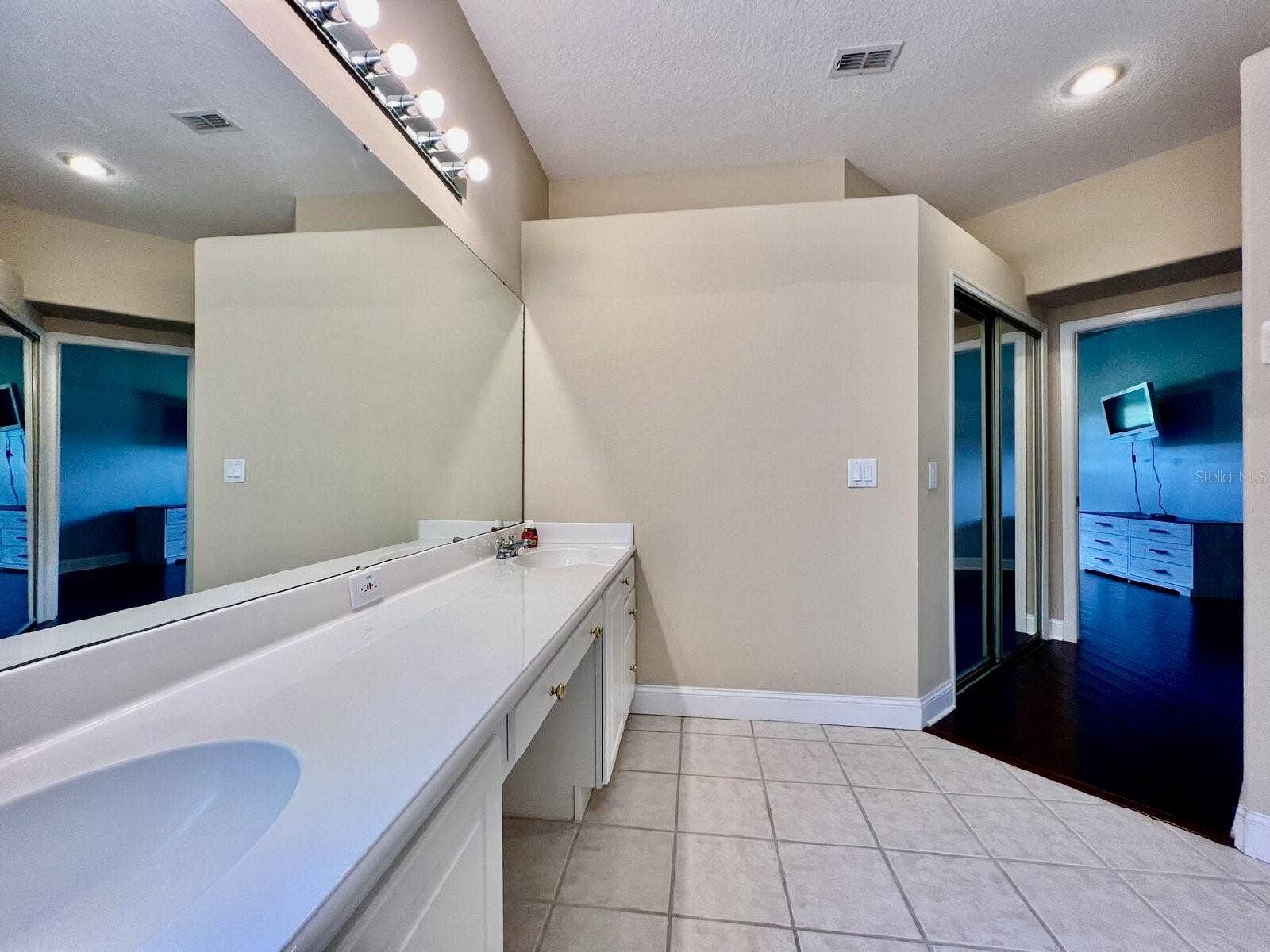 1565 THE OAKS BOULEVARD, Kissimmee, FL 34746