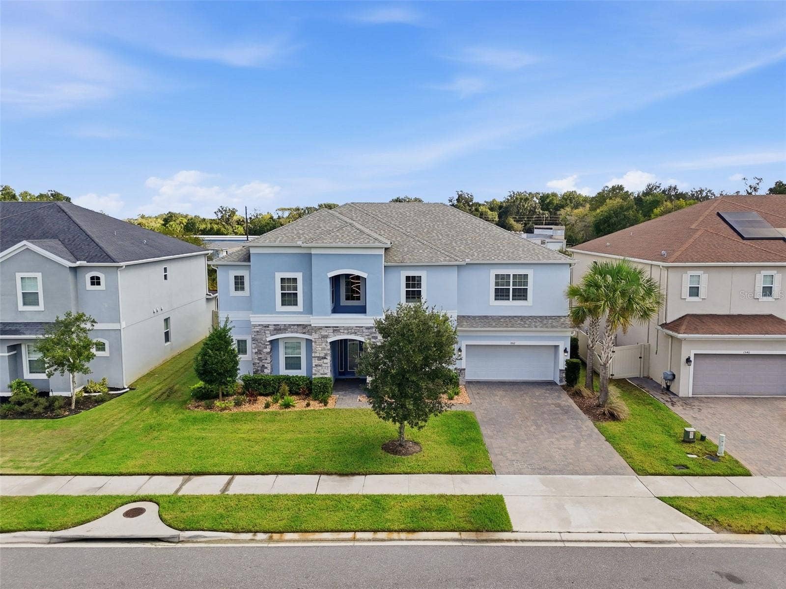 1552 MYRTLE OAKS TRAIL, Oviedo, FL 32765 This is a must see property. Call to schedule your private tour today