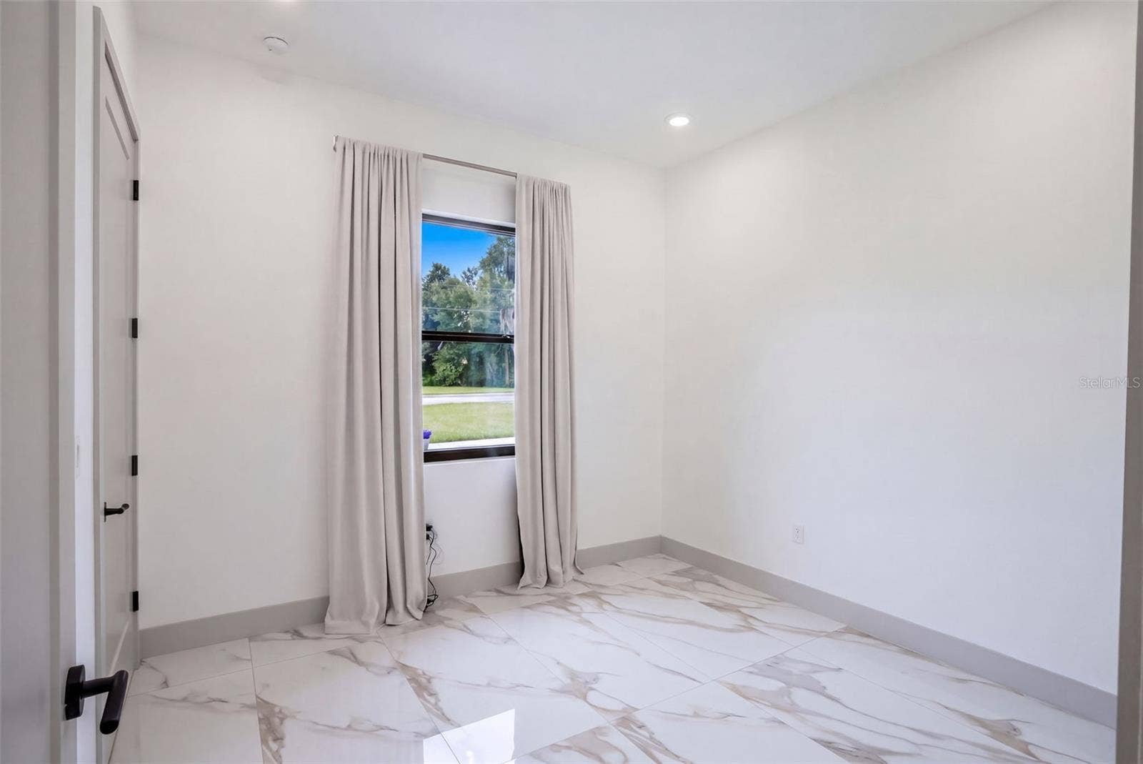 243 DEERFOOT ROAD, Deland, FL 32720 243 DEERFOOT ROAD, Deland, FL 32720