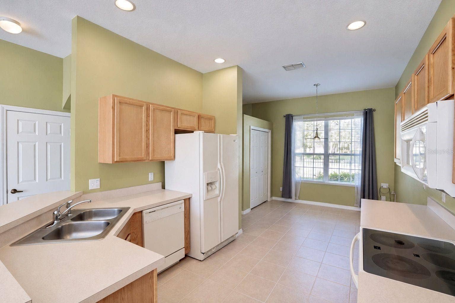 4519 SUNSET LANE, Oviedo, FL 32765