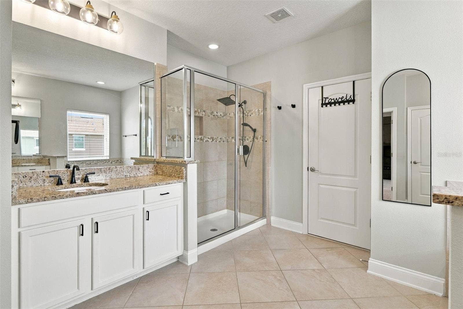 8858 ANDREAS AVENUE, Orlando, FL 32832
