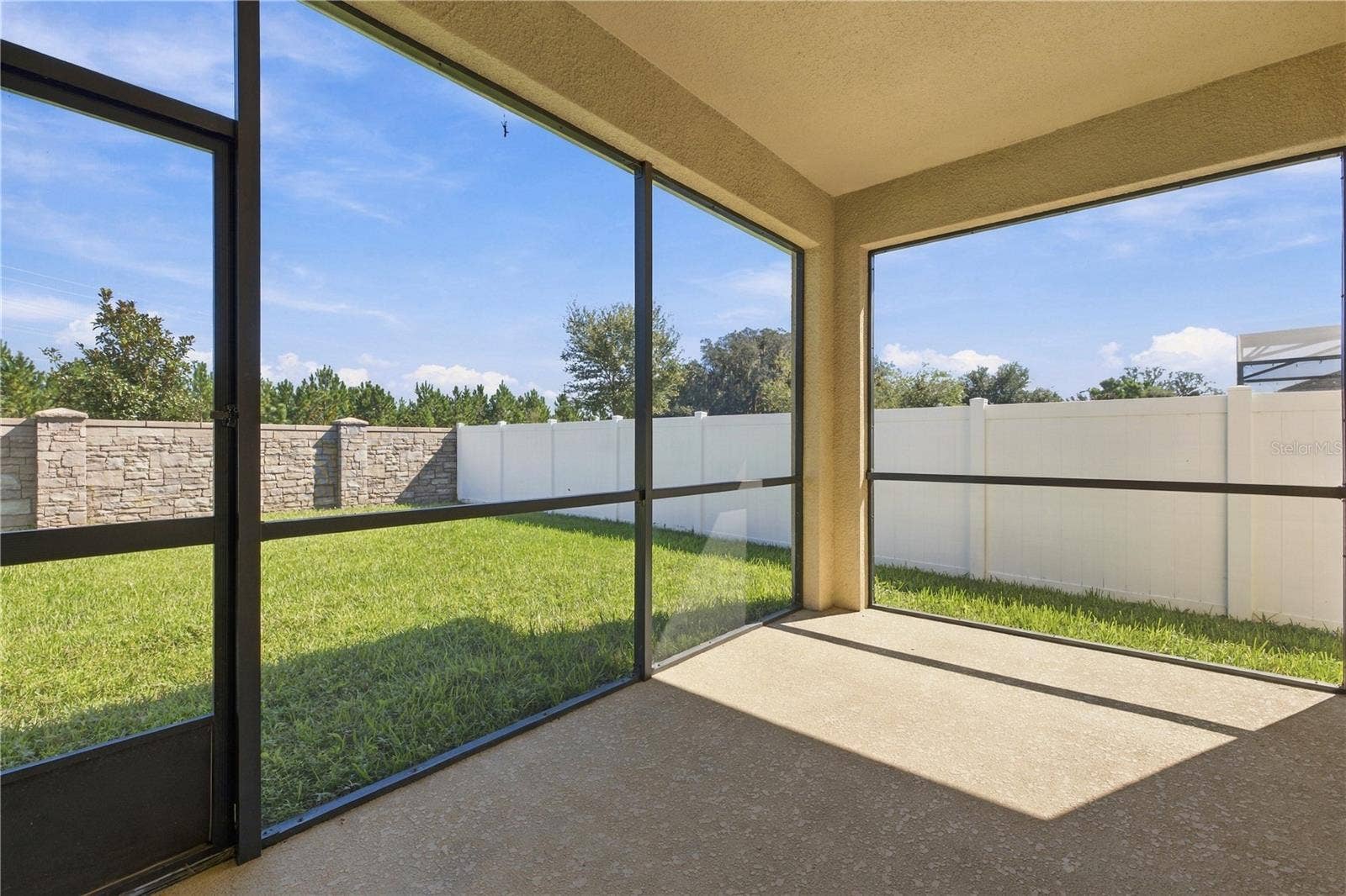 11103 SWEETGUM WOODS DRIVE, Orlando, FL 32832 11103 SWEETGUM WOODS DRIVE, Orlando, FL 32832