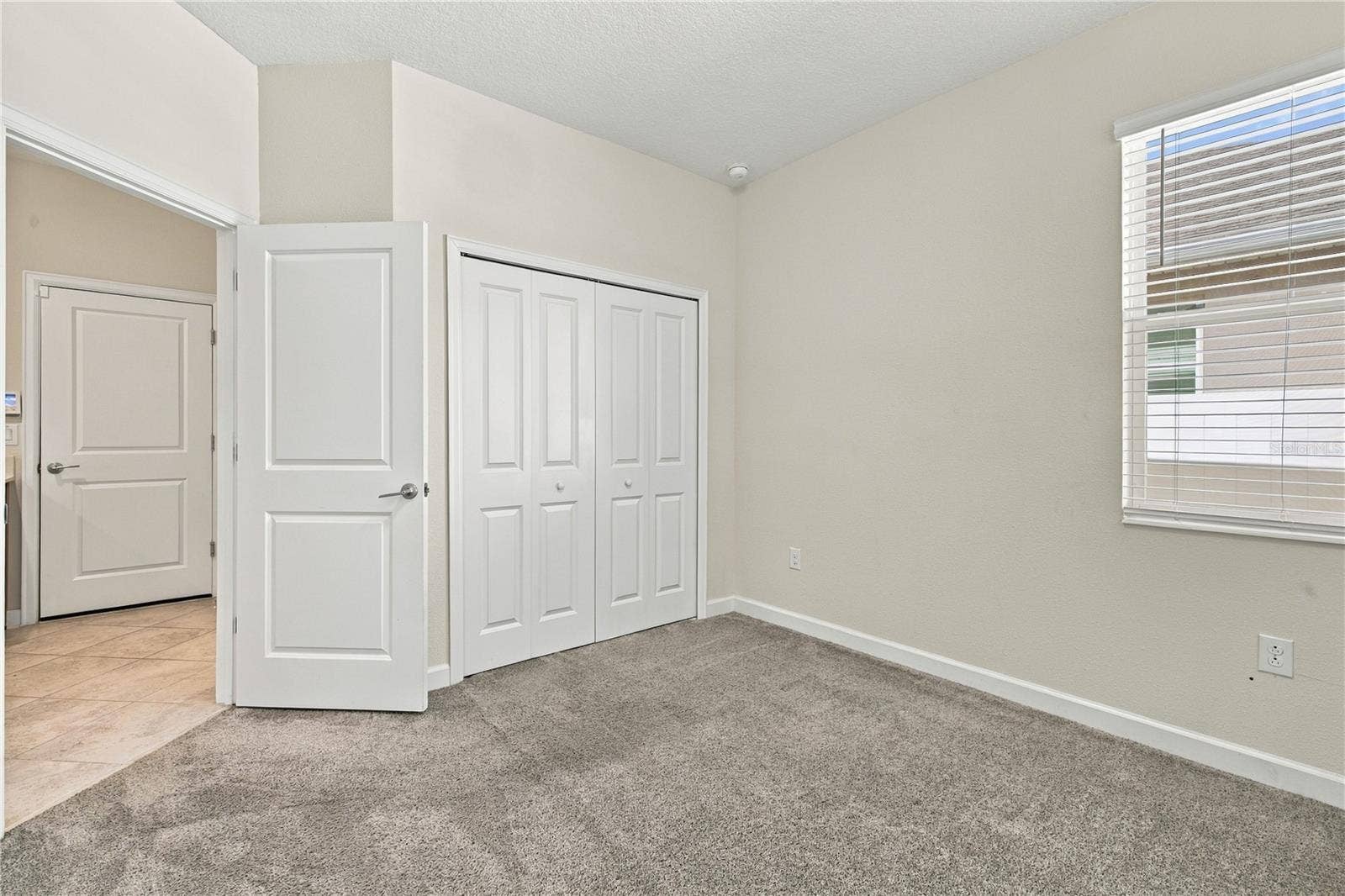 11103 SWEETGUM WOODS DRIVE, Orlando, FL 32832 11103 SWEETGUM WOODS DRIVE, Orlando, FL 32832