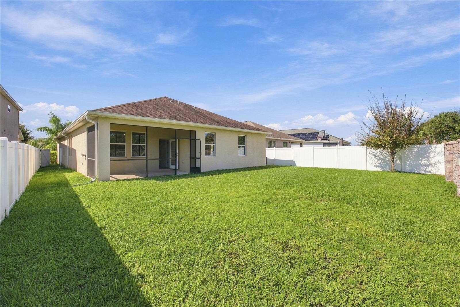 11103 SWEETGUM WOODS DRIVE, Orlando, FL 32832 11103 SWEETGUM WOODS DRIVE, Orlando, FL 32832