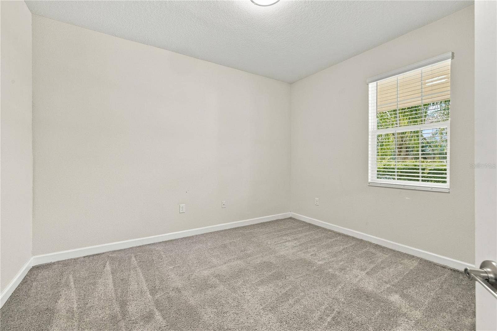 11103 SWEETGUM WOODS DRIVE, Orlando, FL 32832 11103 SWEETGUM WOODS DRIVE, Orlando, FL 32832