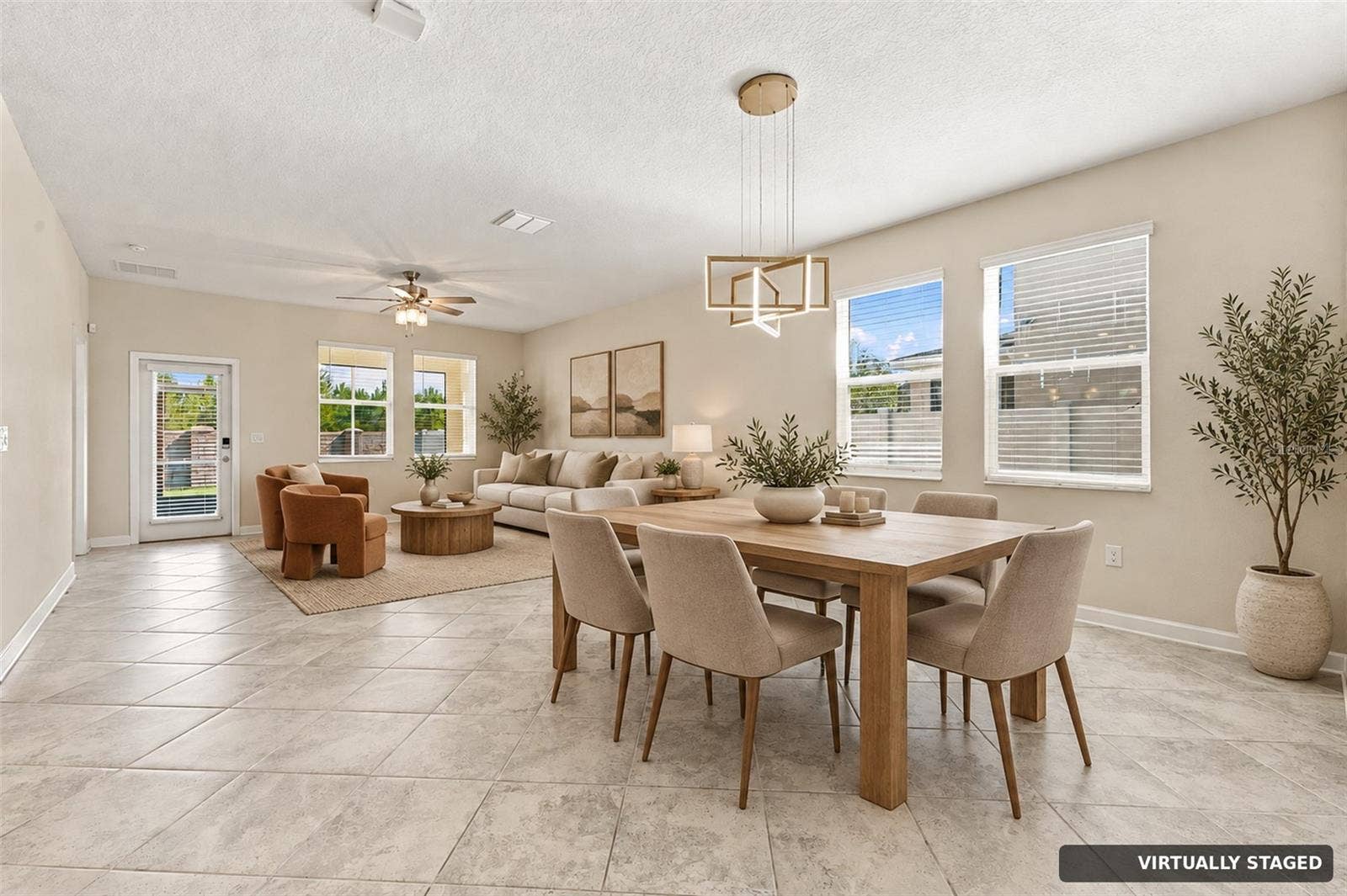 11103 SWEETGUM WOODS DRIVE, Orlando, FL 32832 11103 SWEETGUM WOODS DRIVE, Orlando, FL 32832